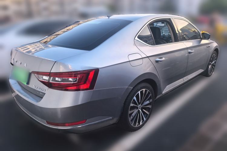 Used Skoda Superb 2018 TSI280 DSG Comfort Edition China V Standard Rear Right 45 Deg