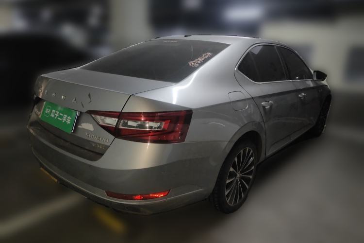 Used Skoda Superb 2018 TSI280 DSG Luxury Edition China V Standard Rear Right 45 Deg