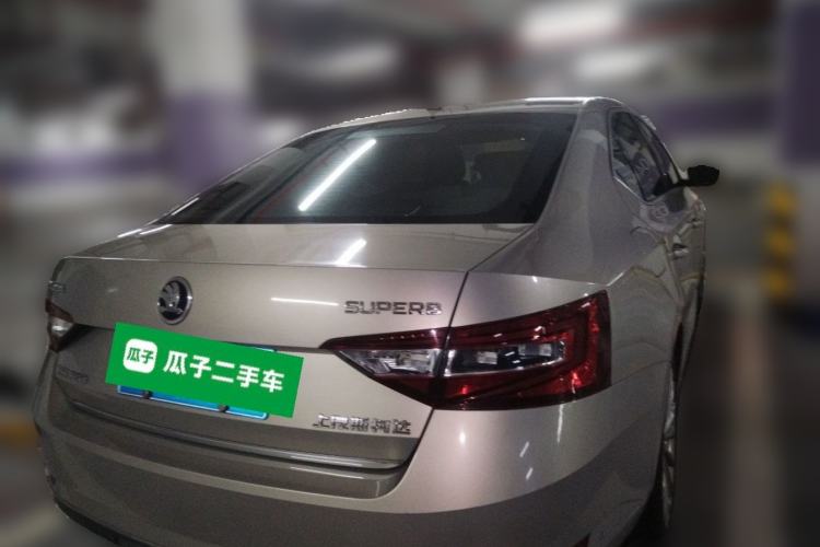 Used Skoda Superb 2018 TSI380 DSG Flagship Edition China V Standard Rear Right 45 Deg