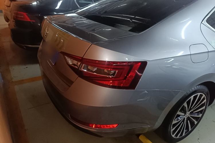 Used Skoda Superb 2018 TSI330 DSG Luxury Edition China V Standard Rear