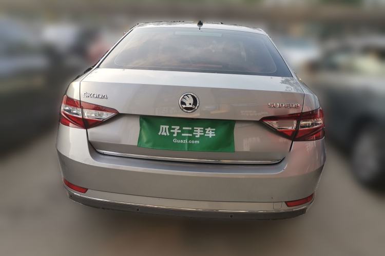 Used Skoda Superb 2018 TSI330 DSG Luxury Edition China V Standard Rear