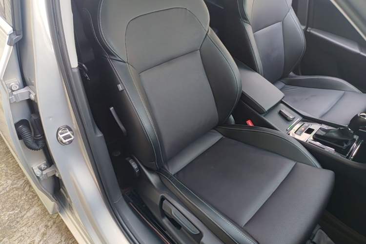Used Skoda Superb 2018 TSI330 DSG Comfort Edition China V Standard Right Front Seat