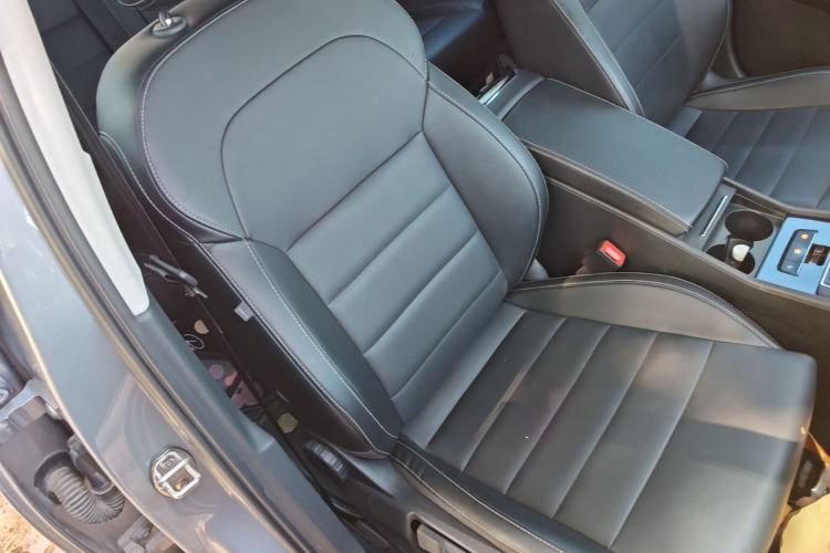 Used Skoda Superb 2018 TSI330 DSG Comfort Edition China VI Standard Right Front Seat
