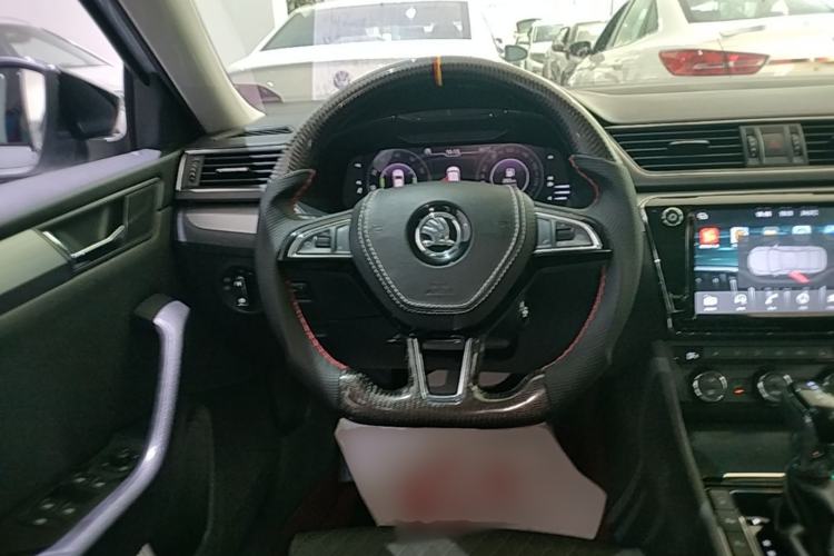Used Skoda Superb 2018 TSI280 DSG Comfort Edition China V Standard Steering Wheel