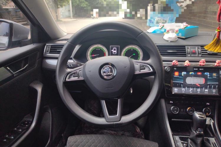 Used Skoda Superb 2018 TSI280 DSG Comfort Edition China V Standard Steering Wheel
