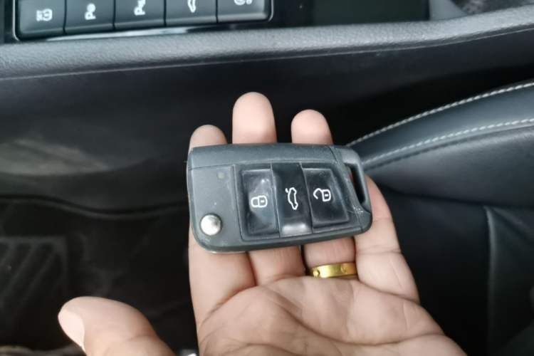 Used Skoda Superb 2018 TSI330 DSG Luxury Edition China V Standard Vehicle Key