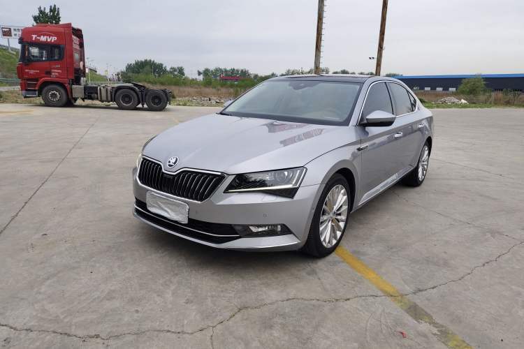Used Skoda Superb 2018 TSI380 DSG Flagship Edition China V Standard Guazi used car, China used car export, Used car for sale, Used  cars, Cheapest cars for sale
