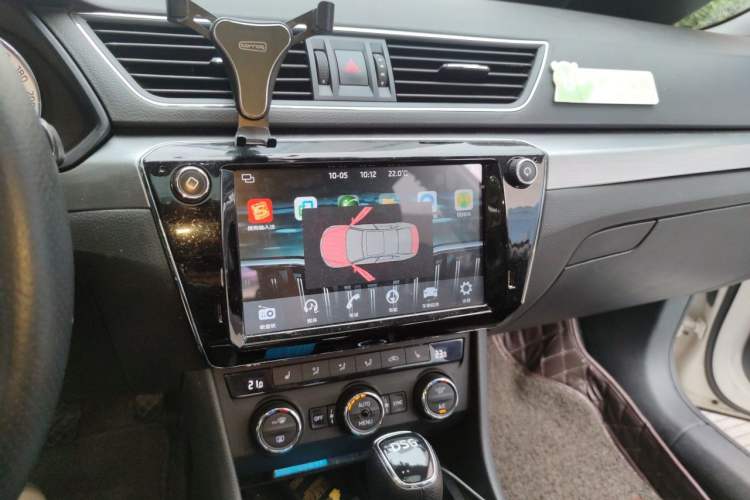 Used Skoda Superb 2018 TSI280 DSG Comfort Edition China V Standard Audio And AC Panel