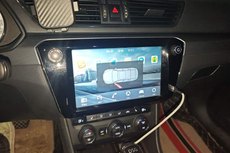 Used Skoda Superb 2018 TSI280 DSG Comfort Edition China V Standard Audio And AC Panel