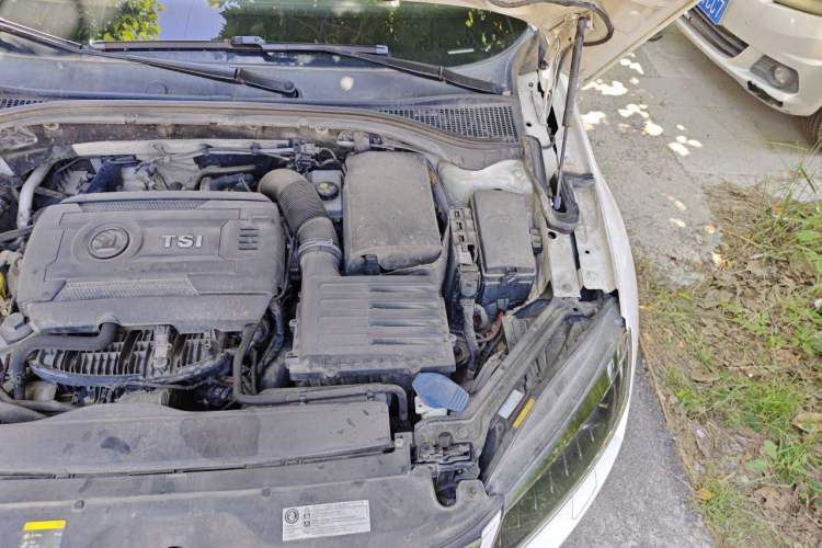 Used Skoda Superb 2018 TSI330 DSG Luxury Edition China V Standard Engine Bay Left