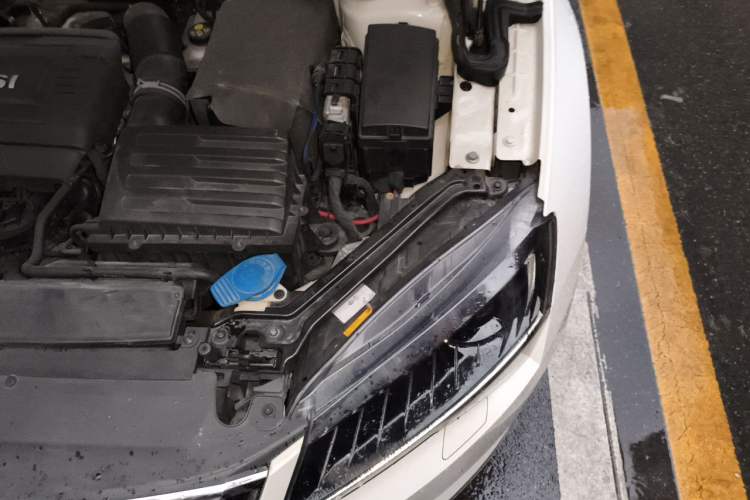Used Skoda Superb 2018 TSI330 DSG Luxury Edition China V Standard Engine Bay Left