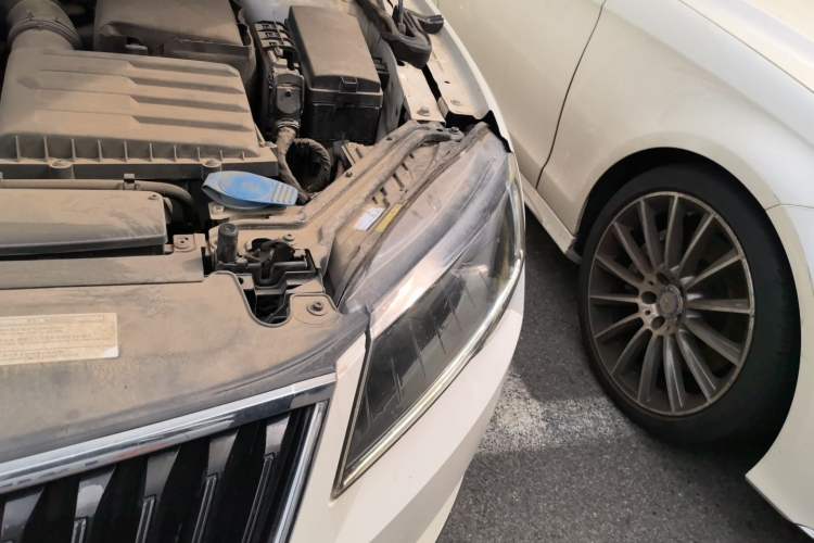Used Skoda Superb 2018 TSI330 DSG Comfort Edition China V Standard Engine Bay Left
