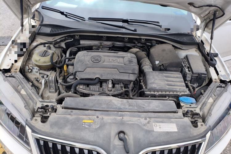 Used Skoda Superb 2018 TSI330 DSG Comfort Edition China V Standard Engine Bay