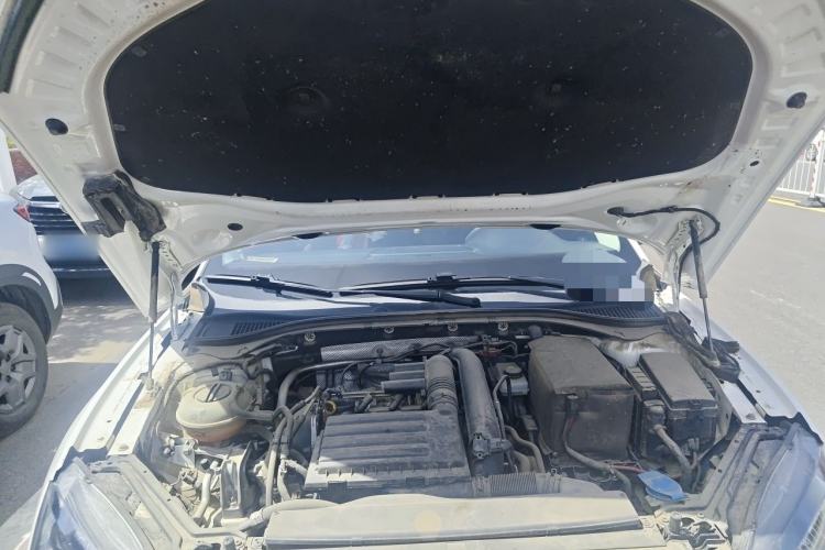Used Skoda Superb 2018 TSI280 DSG Comfort Edition China V Standard Engine Bay