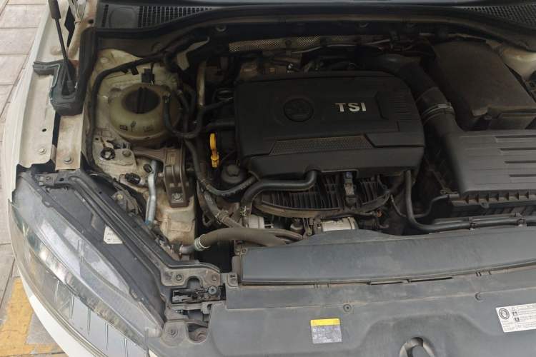 Used Skoda Superb 2018 TSI330 DSG Comfort Edition China V Standard Engine Bay Right
