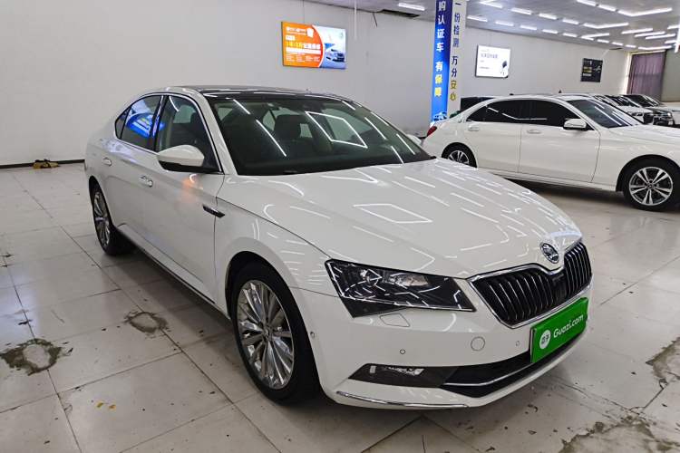 Used Skoda Superb 2018 TSI380 DSG Flagship Edition China V Standard Exterior 1