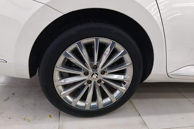 Used Skoda Superb 2018 TSI380 DSG Flagship Edition China V Standard Exterior 5