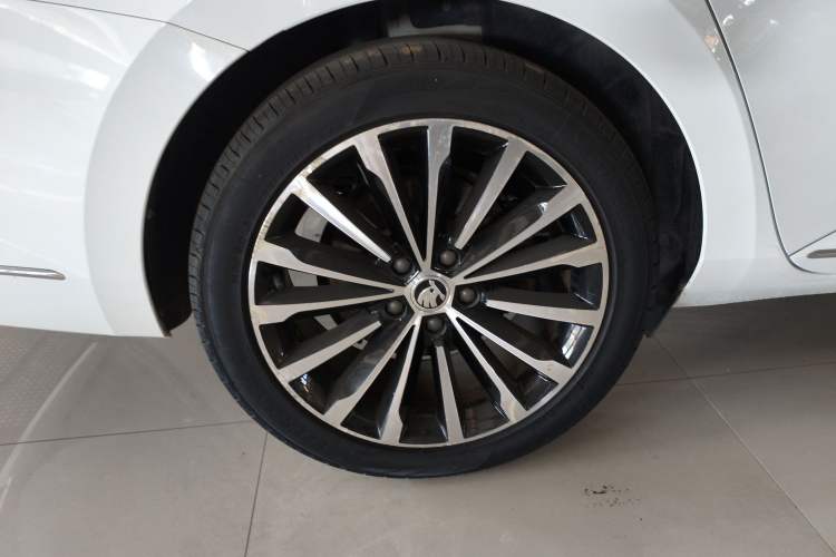 Used Skoda Superb 2018 TSI330 DSG Comfort Edition China V Standard Exterior 5