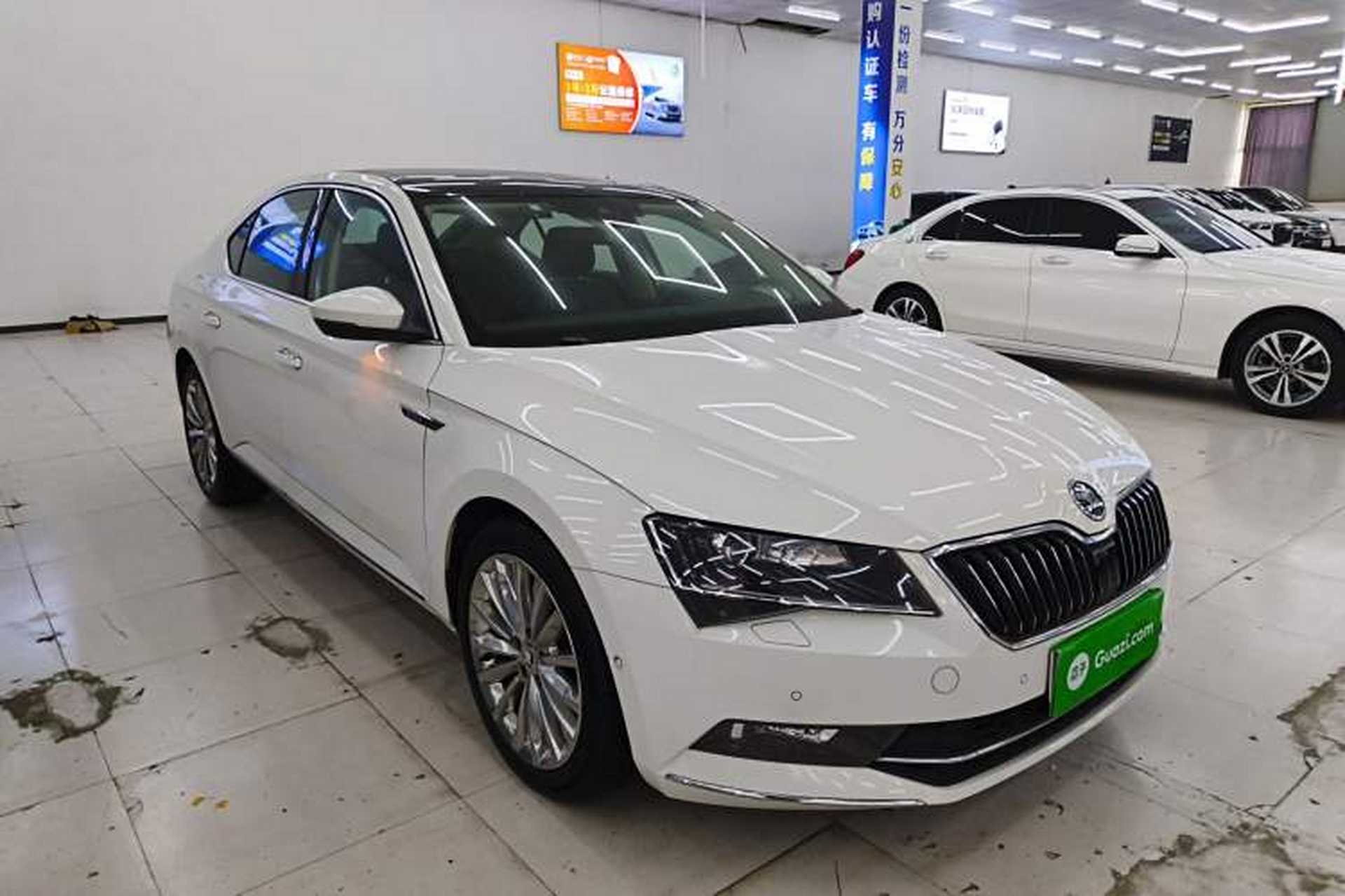Used Skoda Superb 2018 TSI380 DSG Flagship Edition China V Standard Front Right 45 Deg