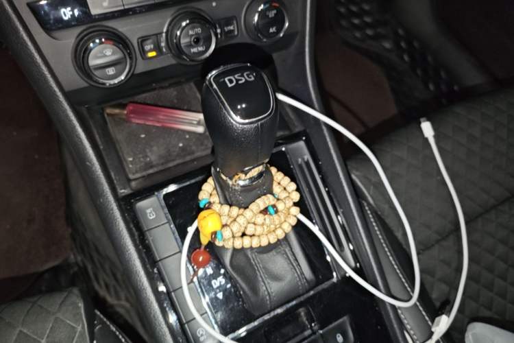 Used Skoda Superb 2018 TSI330 DSG Comfort Edition China V Standard Gear Lever