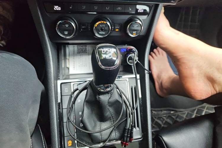 Used Skoda Superb 2018 TSI280 DSG Comfort Edition China V Standard Gear Lever