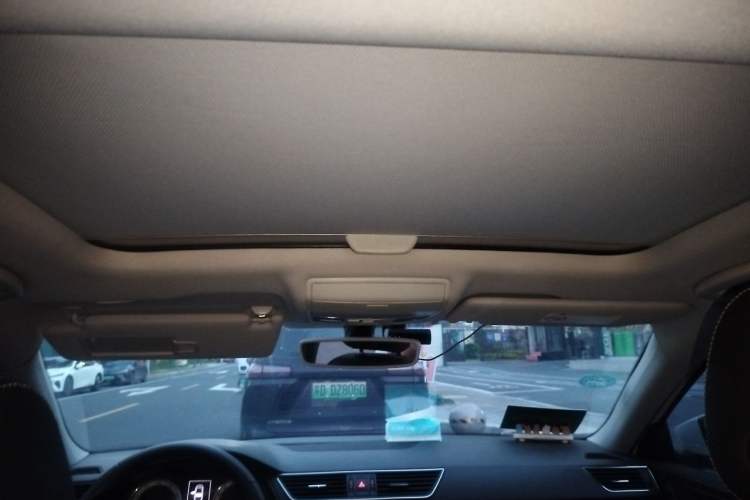Used Skoda Superb 2018 TSI280 DSG Comfort Edition China V Standard Headliner