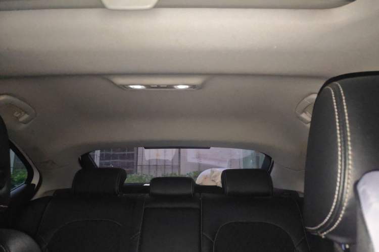 Used Skoda Superb 2018 TSI280 DSG Comfort Edition China V Standard Headliner