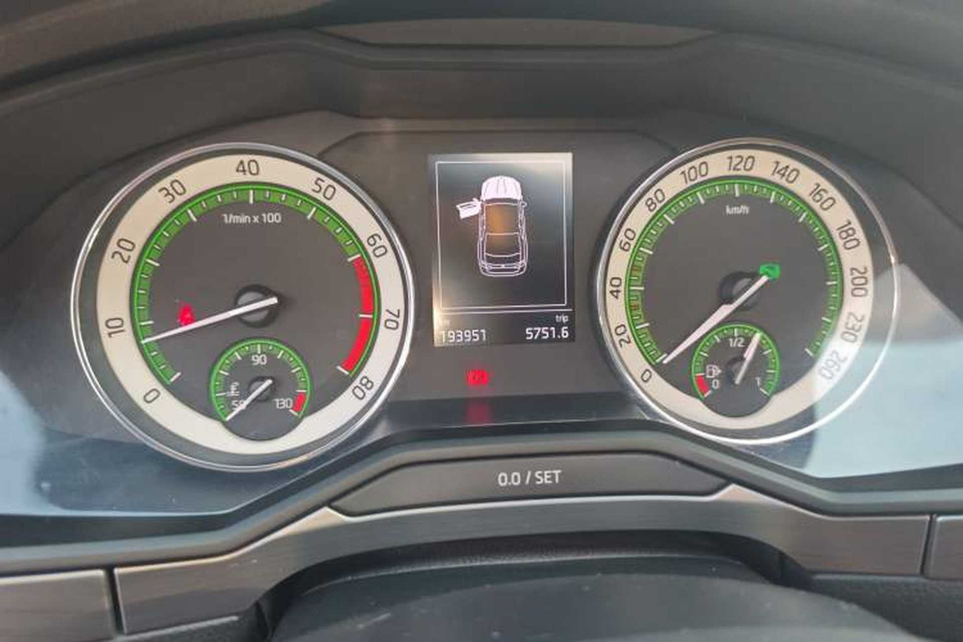 Used Skoda Superb 2018 TSI280 DSG Comfort Edition China V Standard Instrument Cluster