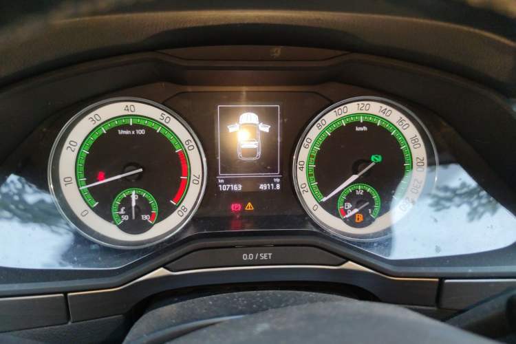 Used Skoda Superb 2018 TSI280 DSG Comfort Edition China V Standard Instrument Cluster