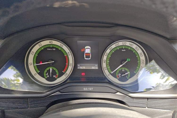 Used Skoda Superb 2018 TSI330 DSG Luxury Edition China V Standard Instrument Cluster