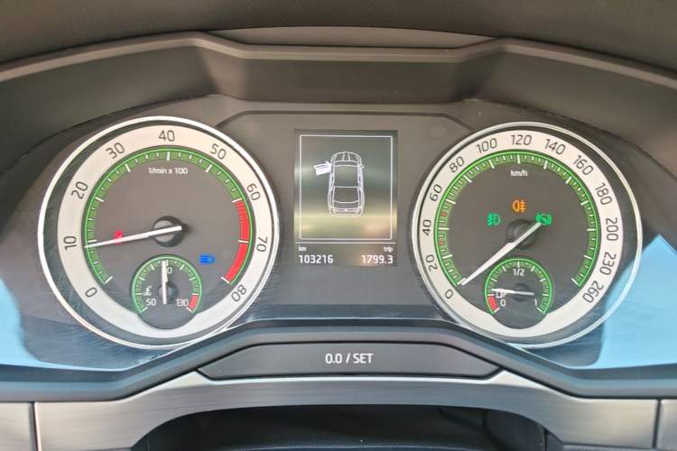 Used Skoda Superb 2018 TSI330 DSG Comfort Edition China V Standard Instrument Cluster