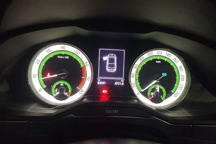 Used Skoda Superb 2018 TSI280 DSG Comfort Edition China V Standard Instrument Cluster