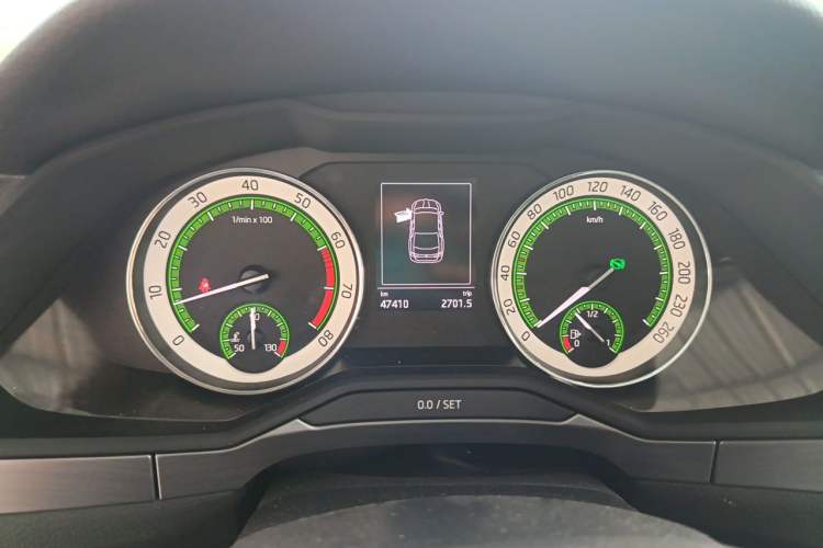 Used Skoda Superb 2018 TSI330 DSG Comfort Edition China V Standard Instrument Cluster