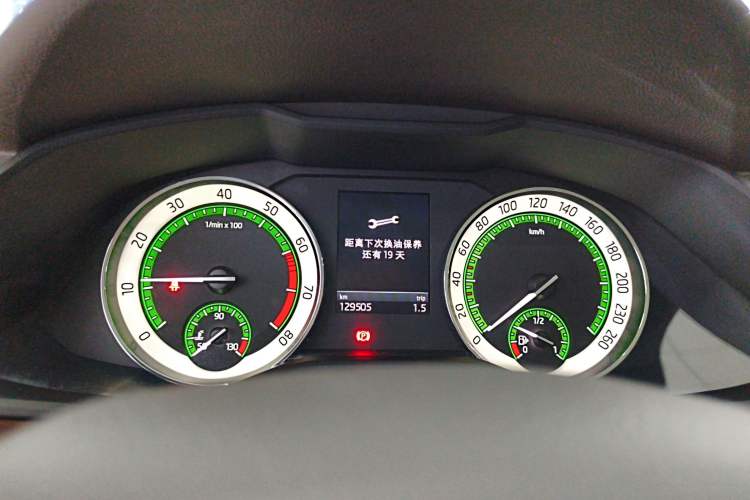 Used Skoda Superb 2018 TSI380 DSG Flagship Edition China V Standard Instrument Cluster