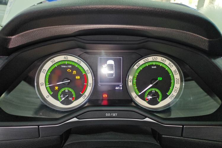 Used Skoda Superb 2018 TSI280 DSG Comfort Edition China V Standard Instrument Cluster