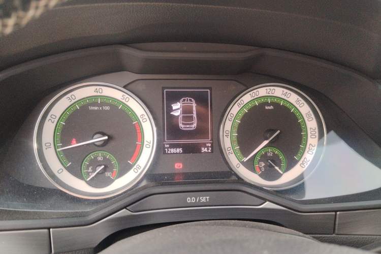 Used Skoda Superb 2018 TSI280 DSG Comfort Edition China V Standard Instrument Cluster