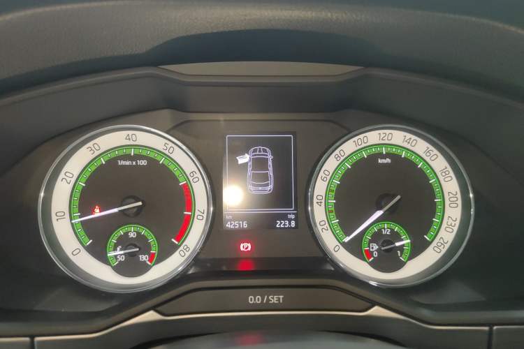 Used Skoda Superb 2018 TSI330 DSG Comfort Edition China V Standard Instrument Cluster