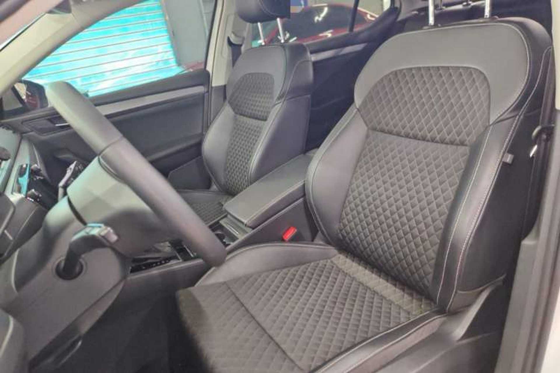 Used Skoda Superb 2018 TSI280 DSG Comfort Edition China V Standard Interior 3