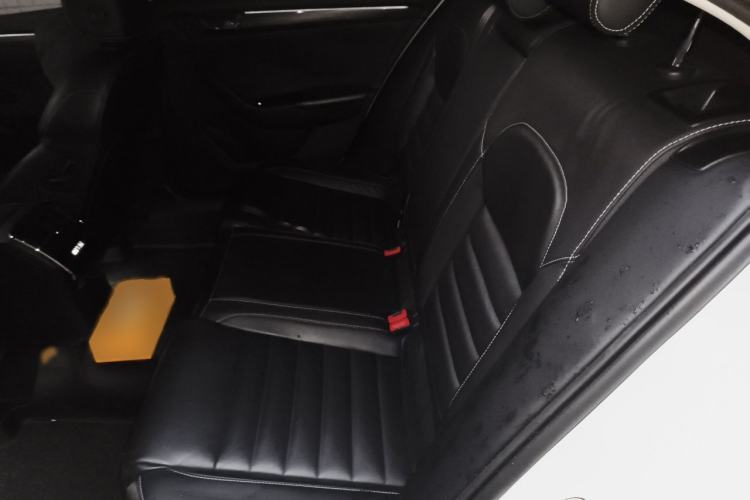 Used Skoda Superb 2018 TSI330 DSG Luxury Edition China V Standard Interior 4
