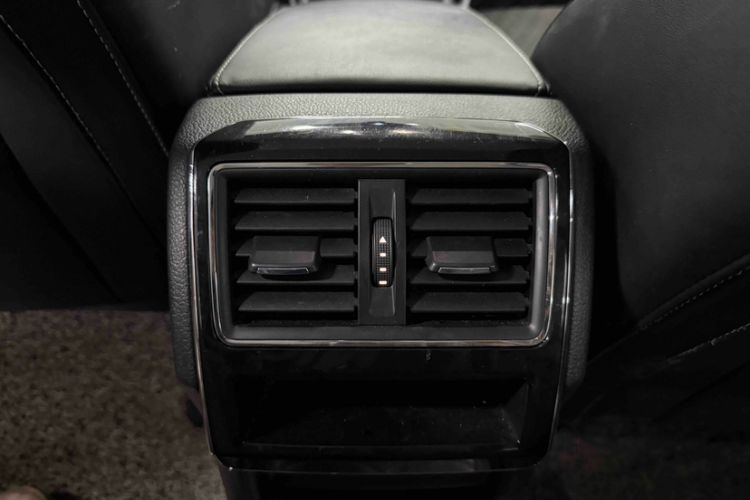Used Skoda Superb 2018 TSI280 DSG Comfort Edition China V Standard Interior 8
