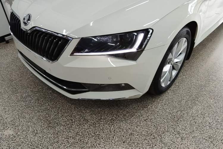 Used Skoda Superb 2018 TSI330 DSG Comfort Edition China V Standard Left Front Headlight