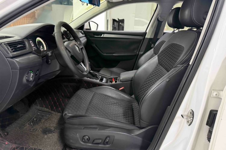 Used Skoda Superb 2018 TSI280 DSG Comfort Edition China V Standard Left Front Seat
