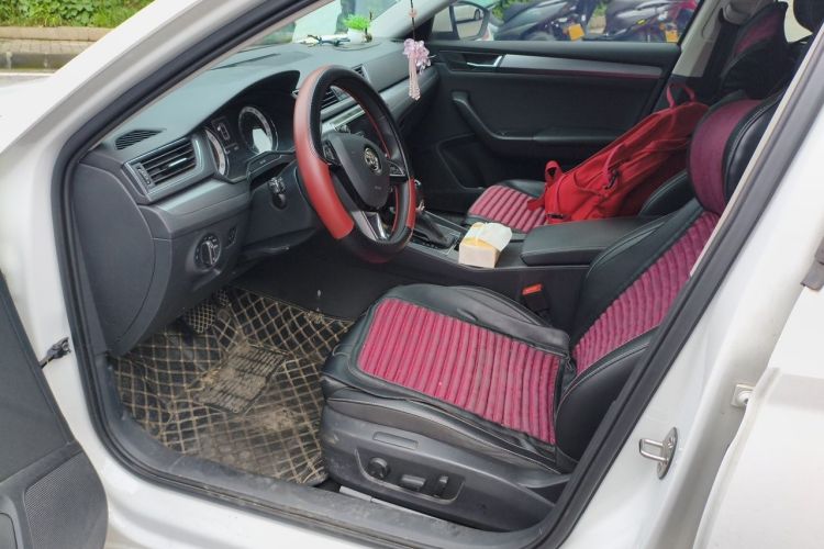 Used Skoda Superb 2018 TSI330 DSG Comfort Edition China V Standard Left Front Seat