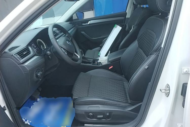 Used Skoda Superb 2018 TSI330 DSG Comfort Edition China V Standard Left Front Seat