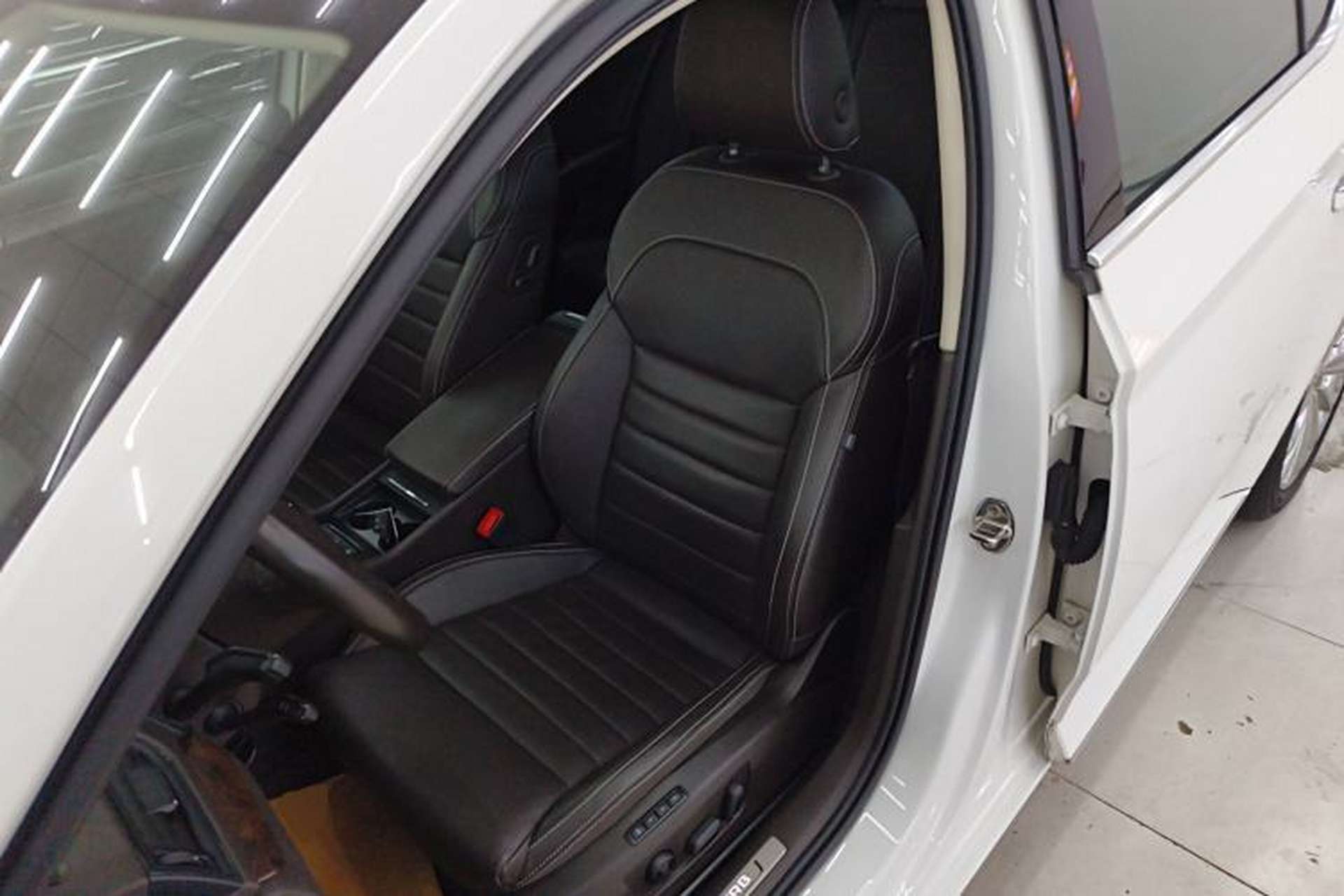 Used Skoda Superb 2018 TSI380 DSG Flagship Edition China V Standard Left Front Seat