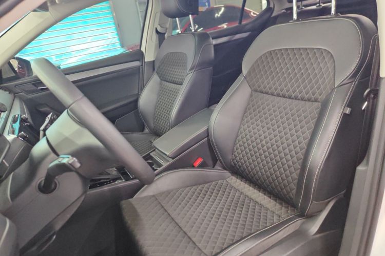 Used Skoda Superb 2018 TSI280 DSG Comfort Edition China V Standard Left Front Seat
