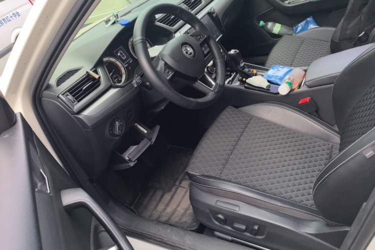 Used Skoda Superb 2018 TSI330 DSG Comfort Edition China V Standard Left Front Seat