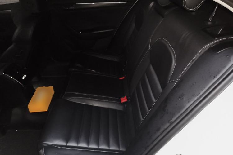 Used Skoda Superb 2018 TSI330 DSG Luxury Edition China V Standard Left Rear Seat