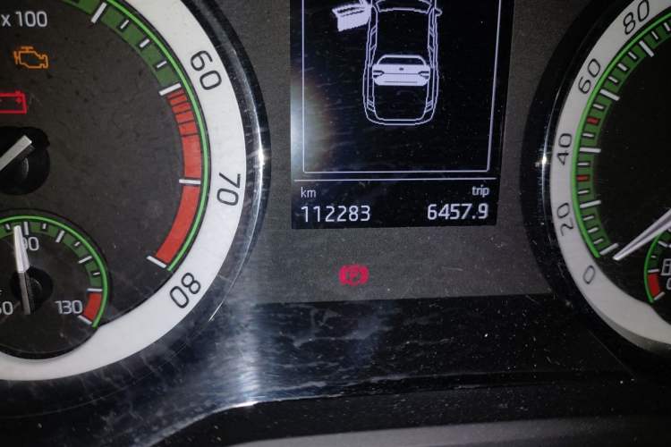 Used Skoda Superb 2018 TSI280 DSG Comfort Edition China V Standard Odometer Close Up