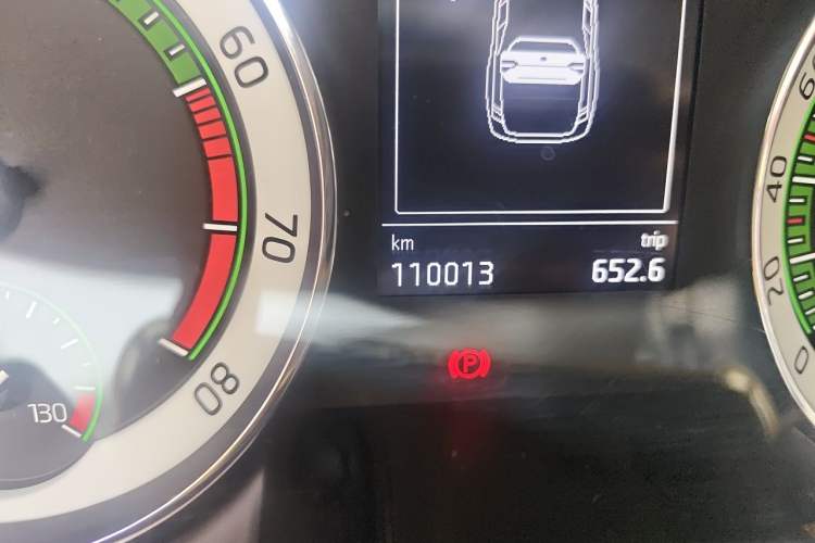 Used Skoda Superb 2018 TSI280 DSG Comfort Edition China V Standard Odometer Close Up